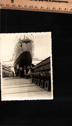 Foto kreuzer - (b74945a81),