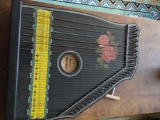 Alte Konzert Salon Harfe