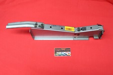 Ausleger vorne rechts mit Wagenheberaufnahme VW Bus T2 68-79 (0891-511)