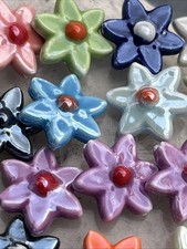 Porzellan Keramik Perlen bunte Blume Blüte mit Loch 11 Stück 17x8 mm basteln DIY