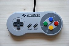 SNES - Original Super Nintendo Controller (sehr guter Zustand)