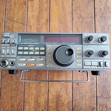 Kenwood TS-670 All Mode Amateurfunk-Transceiver getestet mit Gleichstromkabel...