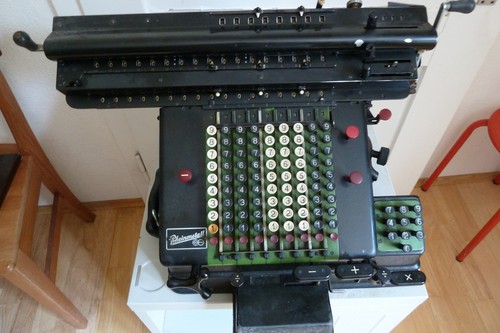 Rechenmaschine alt 1930er - rechenmaschine,,