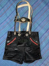 Tolle Kinder Lederhose Gr. 98 mit schöner Schnitzerei im Träger