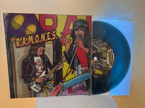 Ramones e s any - ramones, r.a.m.o.n.e.s./