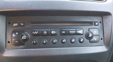Citroen C3 Peugeot 206 Clarion Autoradio Kassettenradio Radio CD 96488011XT