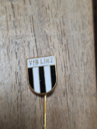Alte anstecknadel fußball - alte, vfb
