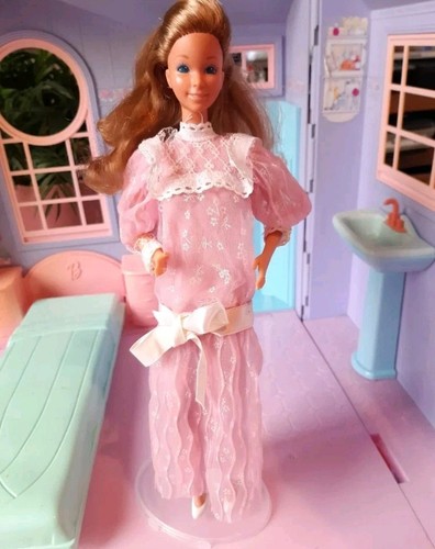 Vintage barbie heart - heart, family