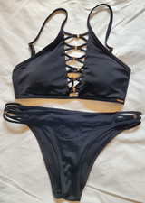 Bikini Censored von New Yorker