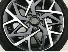 4x Original Alufelgen 18 Zoll mit Sommerreifen Michelin für Hyundai Kona Hybrid 