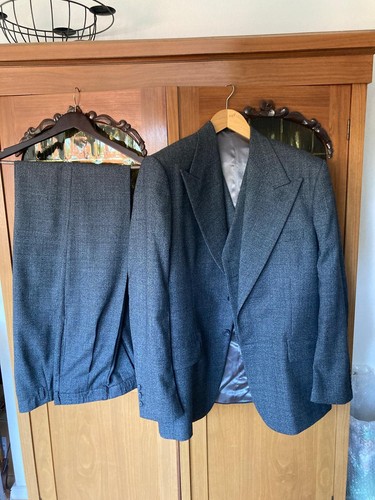 1930s 40s style suit three - style,