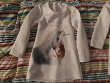 zwei Mädchenkleider, Einhorn und Elsa Motiv
