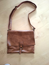 Tasche Umhängetasche Damen cognacfarben Lederimitation Italien einmal benutzt