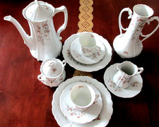 *Kaffee-SERVICE mit zwei