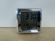 TFA Digital Wecker Silber LCD