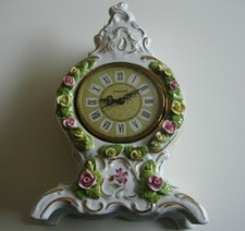 Porzellanuhr Kaminuhr MERCEDES Uhr Rosendekor Blumendekor Stempel Thüringen?