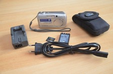 OLYMPUS mju DIGITAL 800 ALL-WEATHER Digitalkamera mit 3x Zoom & 8 Megapixel !