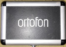 2 x Ortofon Concorde Pro System mit neuer Pro Nadel In Flightcase.Top.