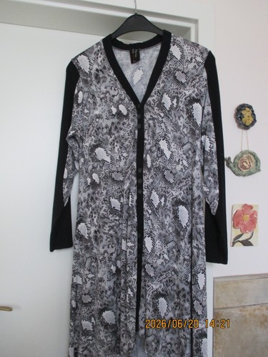 Kleid m escaladya - gr., m,