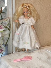 Alte blonde Barbie HOMECOMING