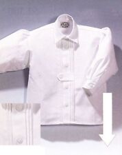 weißes Hemd mit Biesen