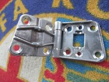 Alfa Romeo GT Bertone 1. Serie Türscharnier oben links 