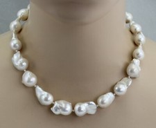 Freshwater Pearl Necklace -