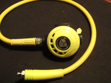 Apeks T20, Oktopus mit Mitteldruckschlauch