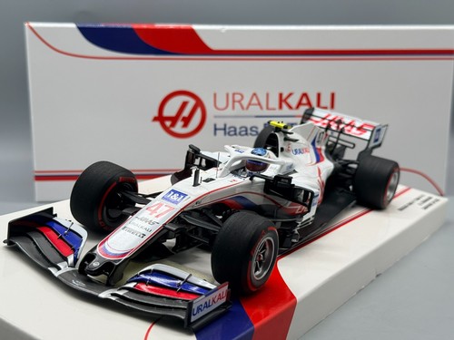 Modellautos minichamps - 1:18,