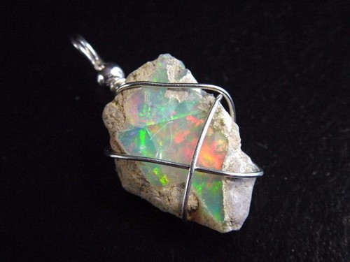 Edelopal rohstein anhänger - edelopal,