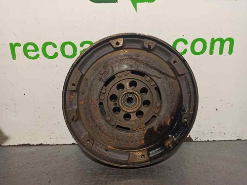 A1110304205 motor schwungrad - motor, /