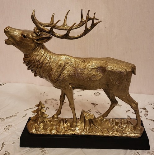 Hirschskulptur aus kunststoff - hirschskulptur,