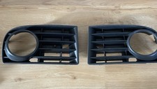 OEM Lüftungsgitter Set Stoßstange 1K0 853 665 & 1K0 853 666 B für VW Golf V 1K1