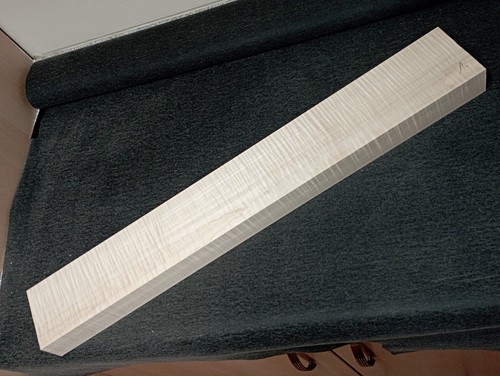 Flamed maple neck blank - flamed,