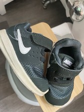 Nike Baby Schuhe Größe 19.5