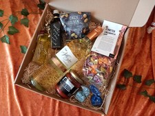 Geschenkbox gefüllt Geschenk