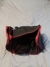 Reisetasche/Sporttasche, Schwarz/Rot