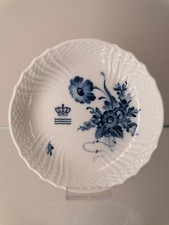 Royal Copenhagen Schale Geschweift Blaue Blume DM 13,5cm 1.Wahl Krone
