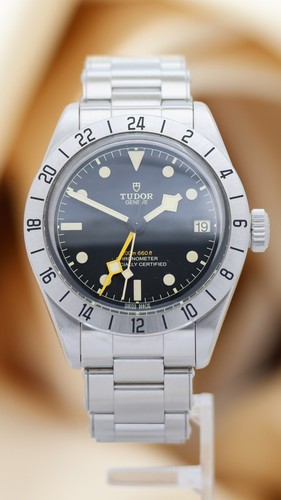 Tudor black bay pro - black, 39mm