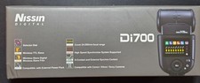Nissin Di700 Speedlite, wie