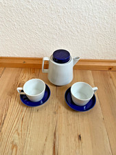 Blau weißes Service Teekanne