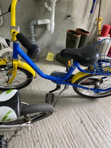 Kinderfahrrad vermutlich - , 18