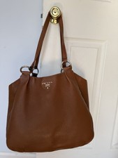 Prada Vitello Daino Hobo in