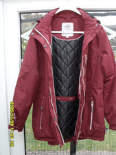 Damen Winterjacke von First B  Gr. 44 in dunkelrot NEU
