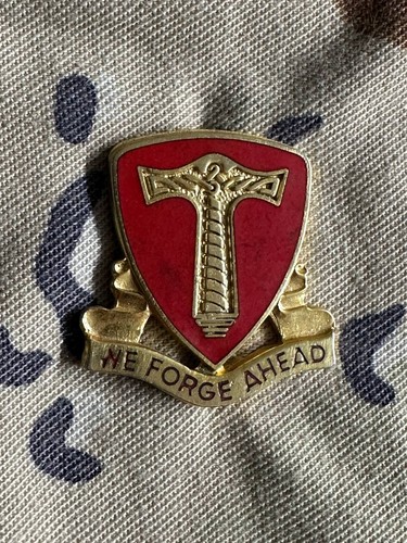 Army unit crest 18th - us,
