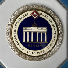 (164)  Zuverlässigkeits - Fahrt Plakette Silberner Siegerkranz Berlin 1955
