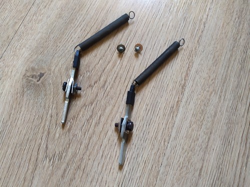 Thorens 105 hinges - td,