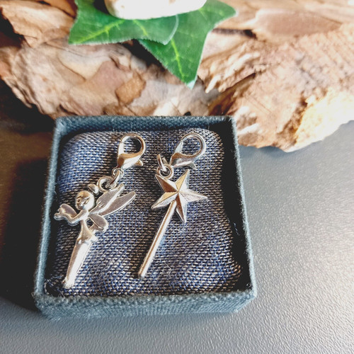 Charms anhänger fee - 2,
