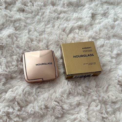 Hourglass ambient lighting - ambient,
