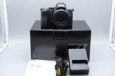 Nikon Z 50 mit DX 16-50mm f/3.5-6.3 VR Systemkamera 1.567 Auslösungen